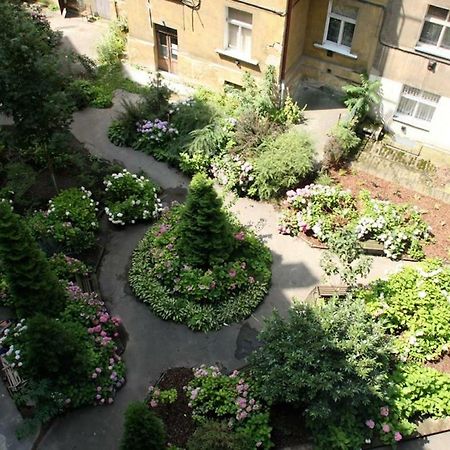 Spacious Elegance In The Heart Of Old Town Praga Exterior foto